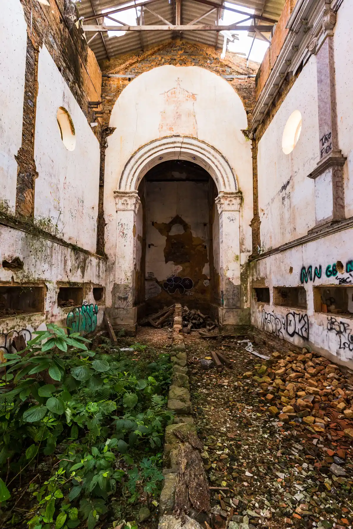 Ruínas da Igreja de São Joaquim da Grama