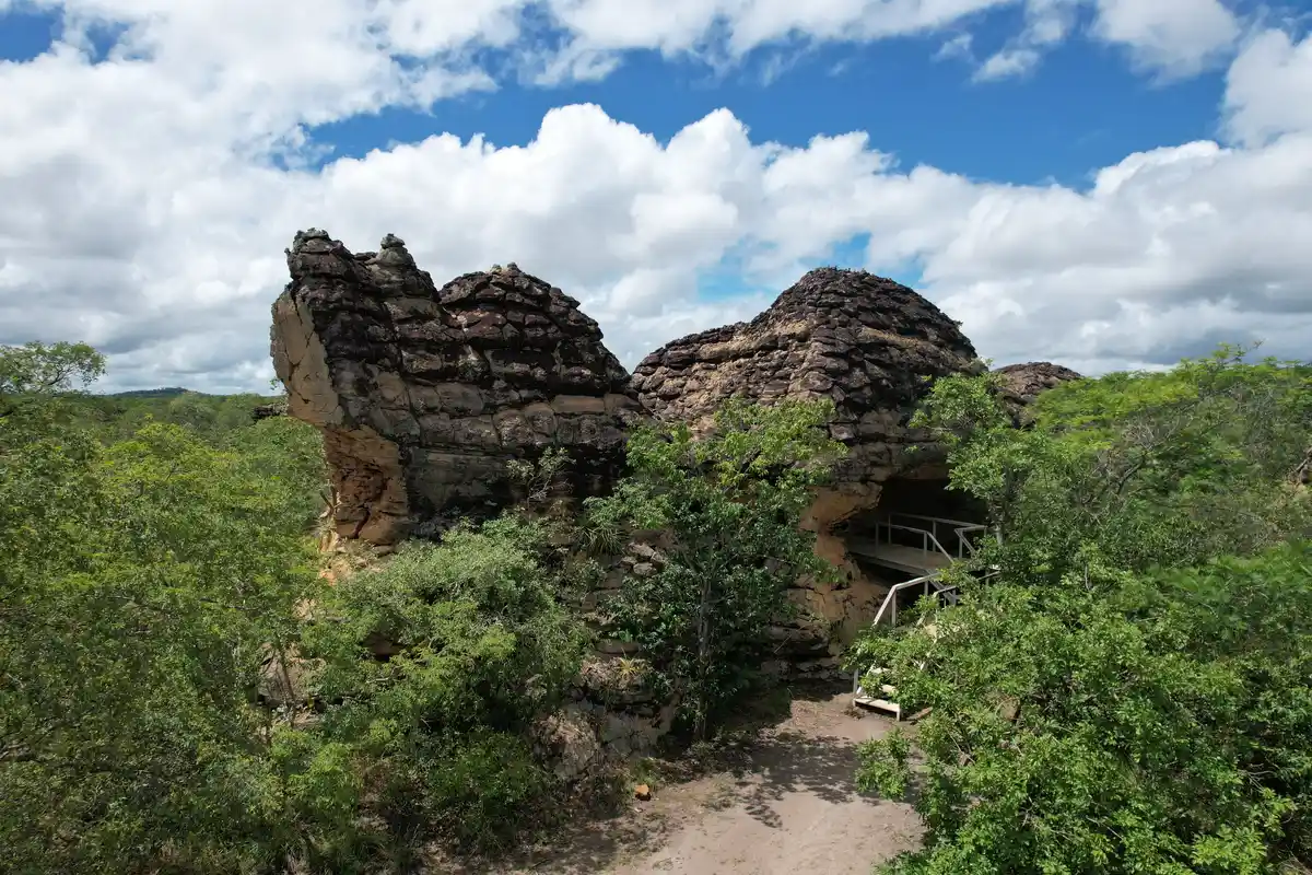 Pedra do Dragão Chinês