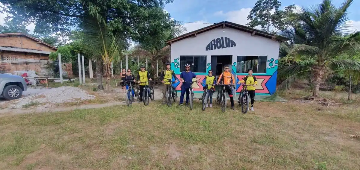 ARQUIA - Associação Quilombo do América