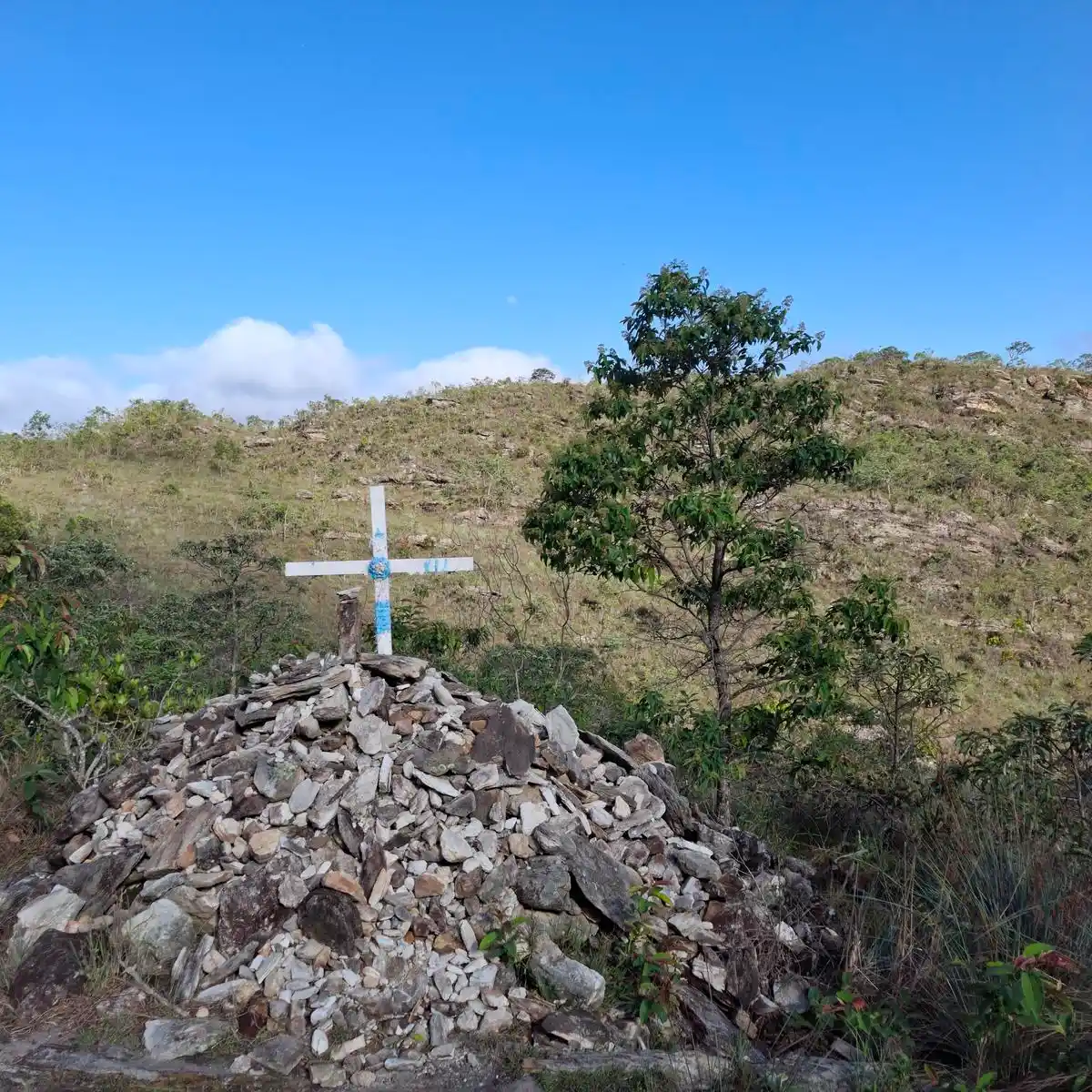 Travessia São José, Caminho dos Escravos, Trilha do Carteiro, Cachoeira da Coca-Cola