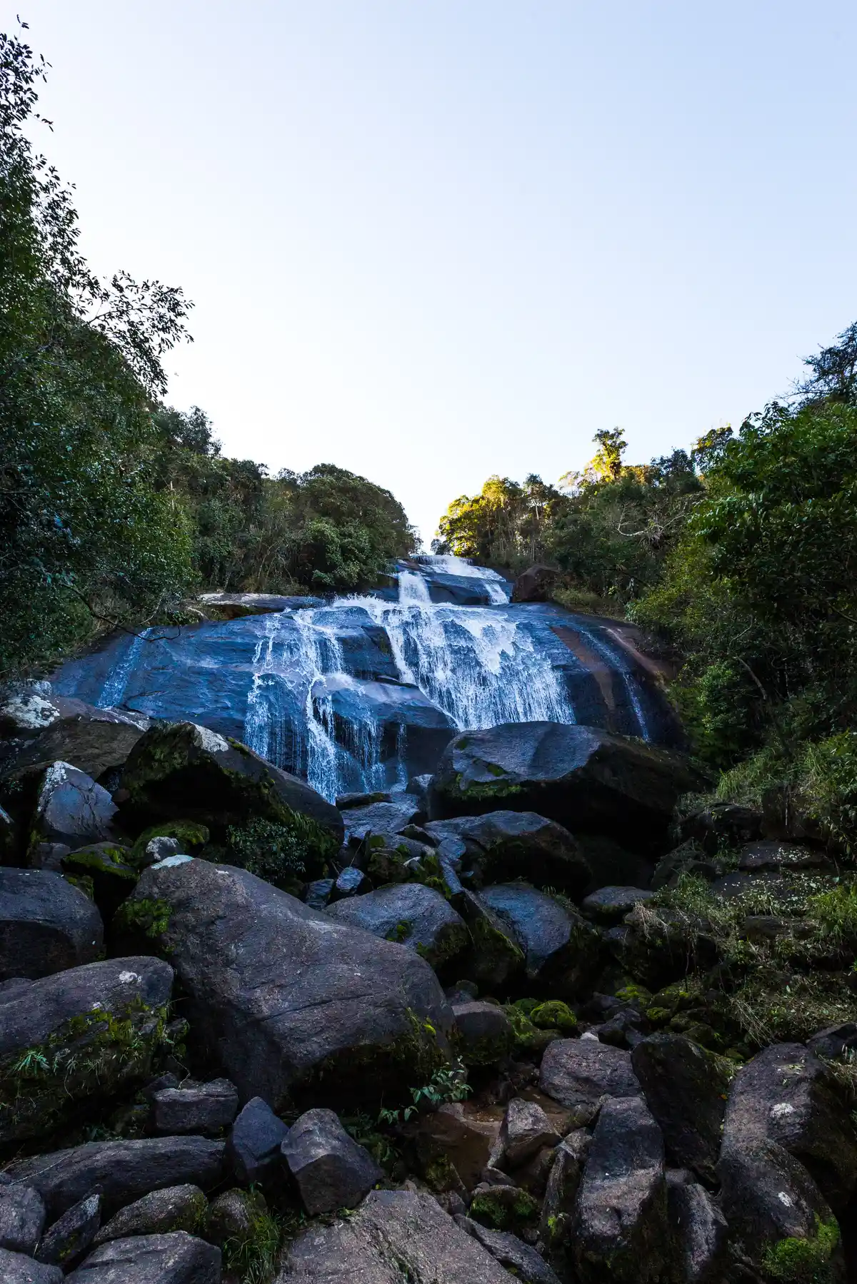 Trilha da Cachoeira da Prata
