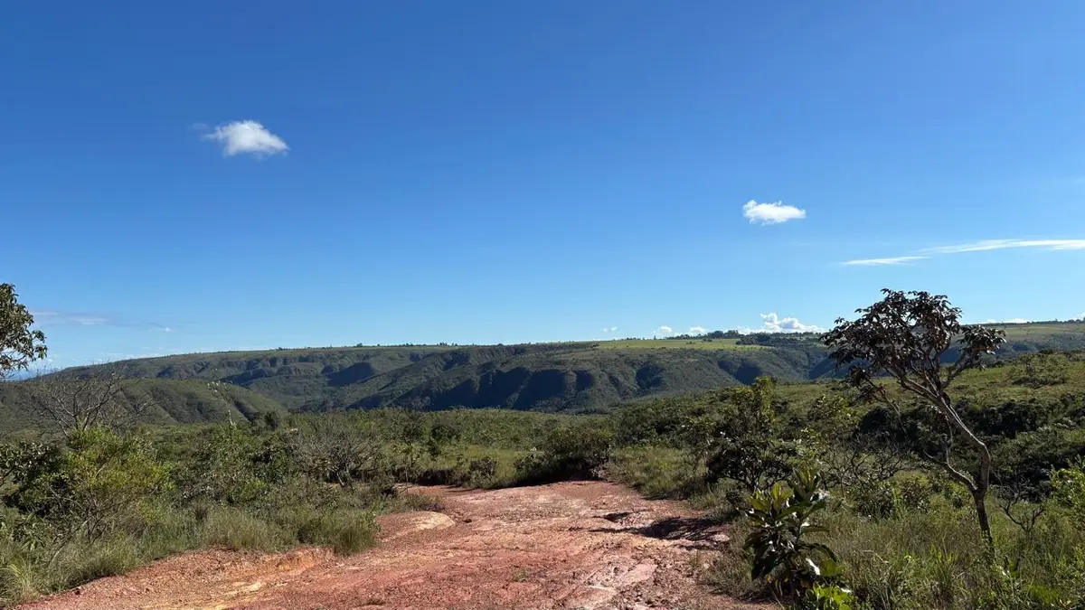 Trilha da Cachoeira Mãe 