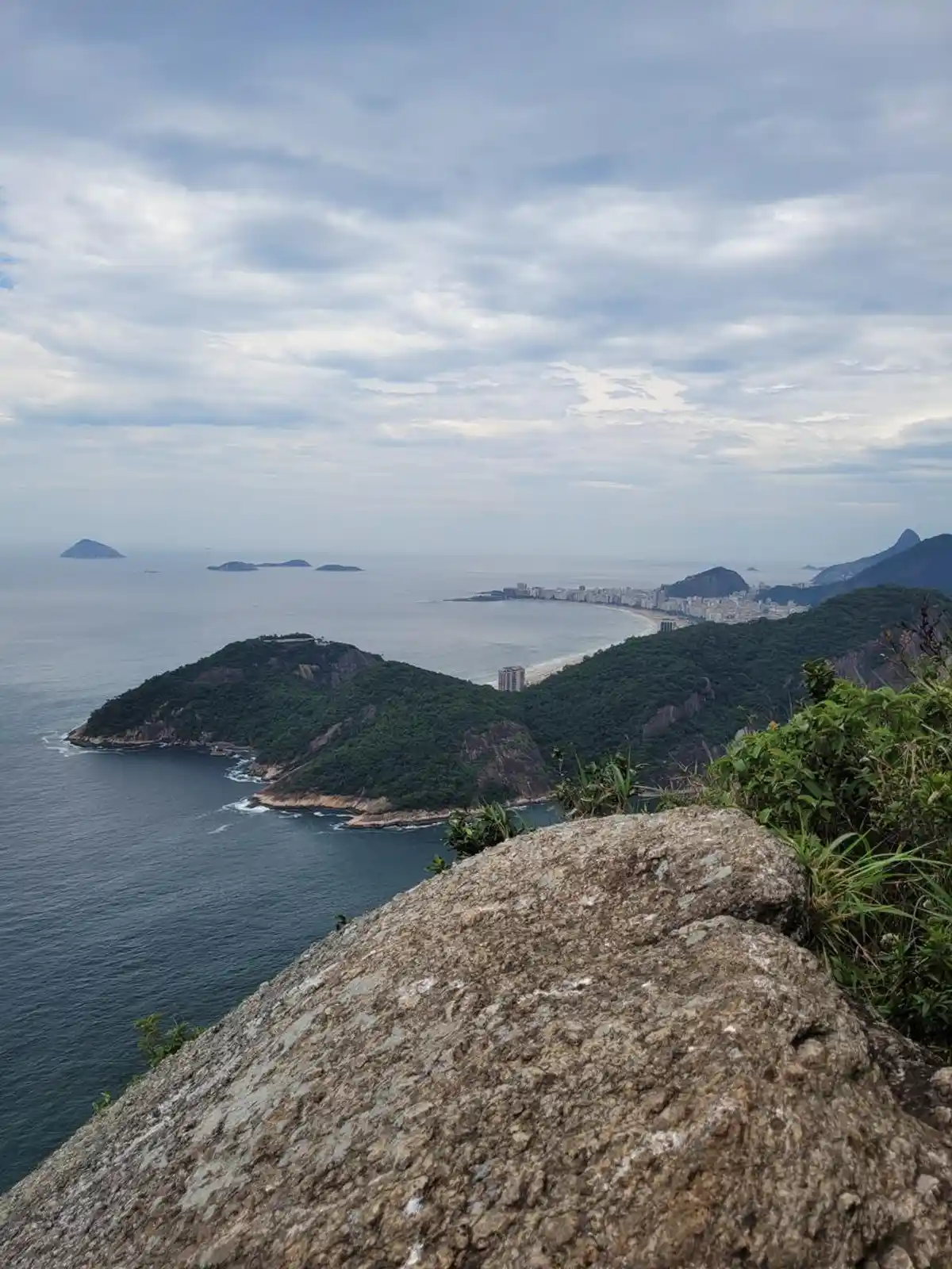 Costão do Pão de Açúcar
