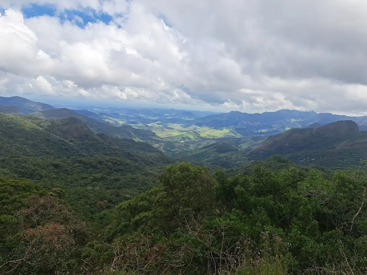 Trilha Pico do Boné