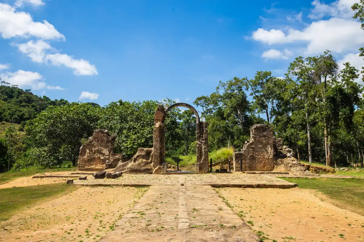 Historical Trails and Natural Landscapes