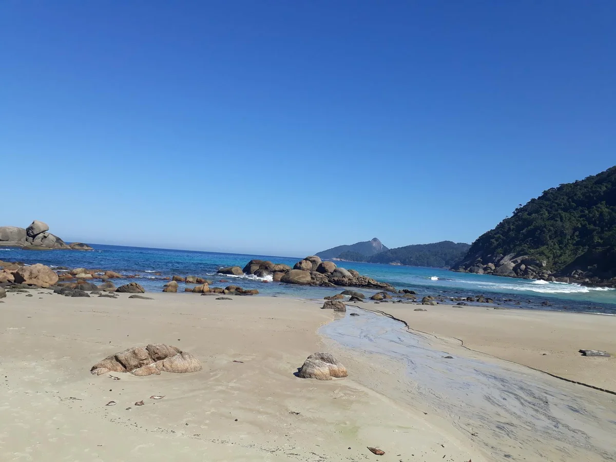 Trilha Caxadaço x Lopes Mendes via Praia de Santo Antônio