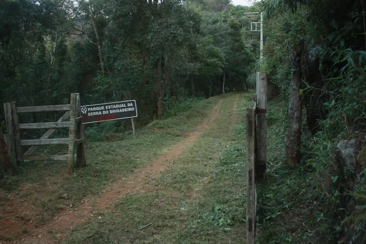 Trilha Pico do Soares